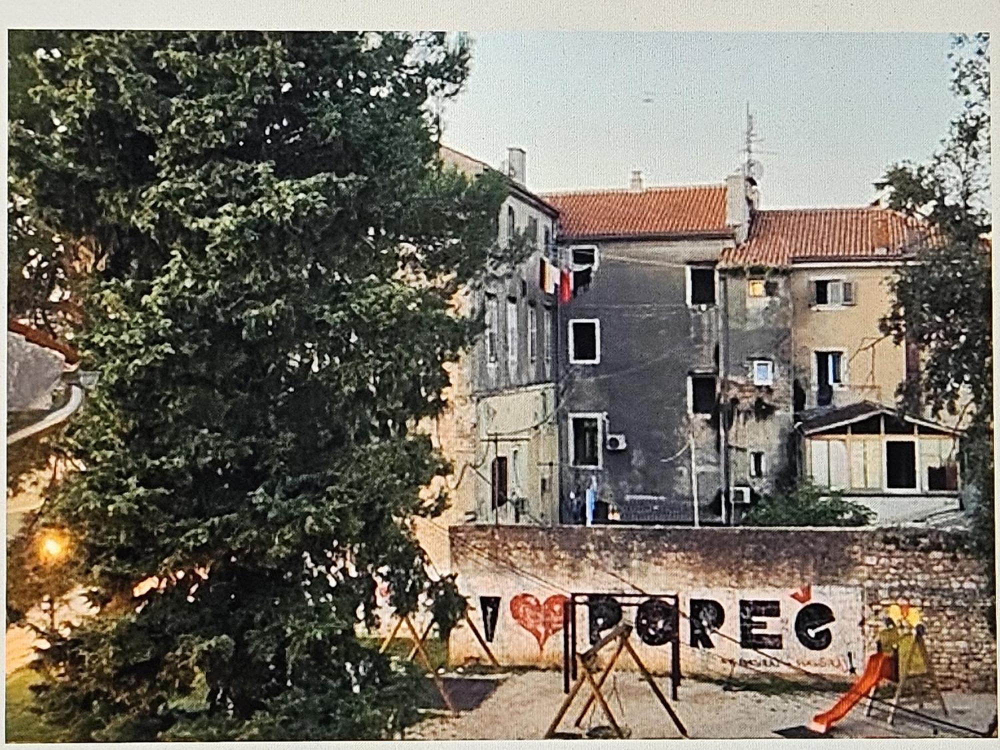 Apartamento Ferienglueck Unterm Dach Poreč Exterior foto